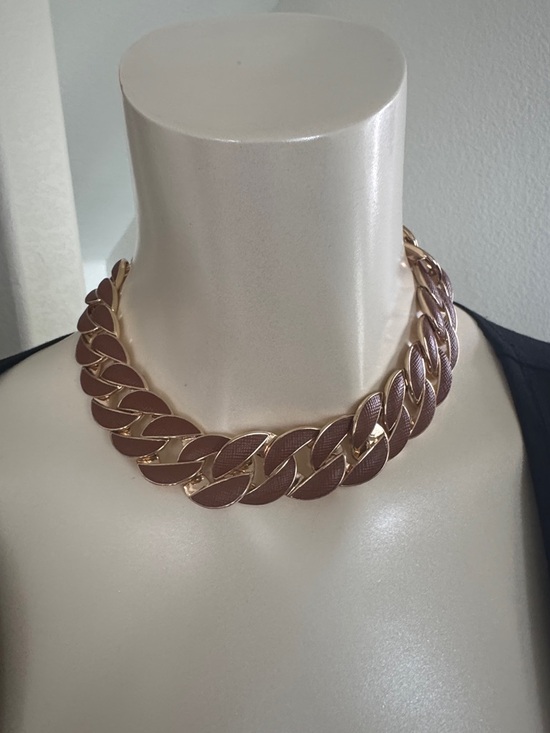 White House Black Market Jewelry - Reversible White House Black Market Gold-Tone Necklace with Brown Enamel 🔗